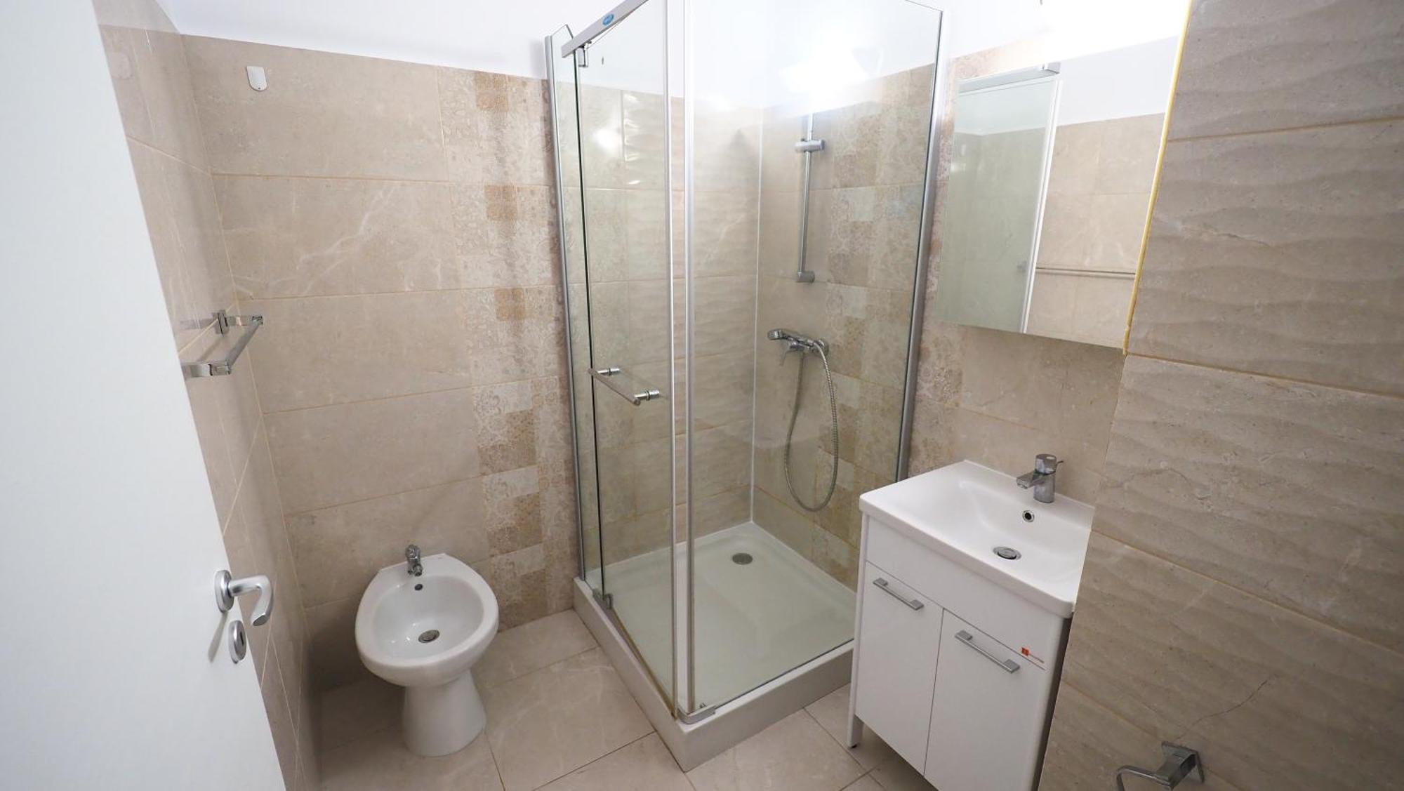 Iassium Airport Apartments Yaş Dış mekan fotoğraf