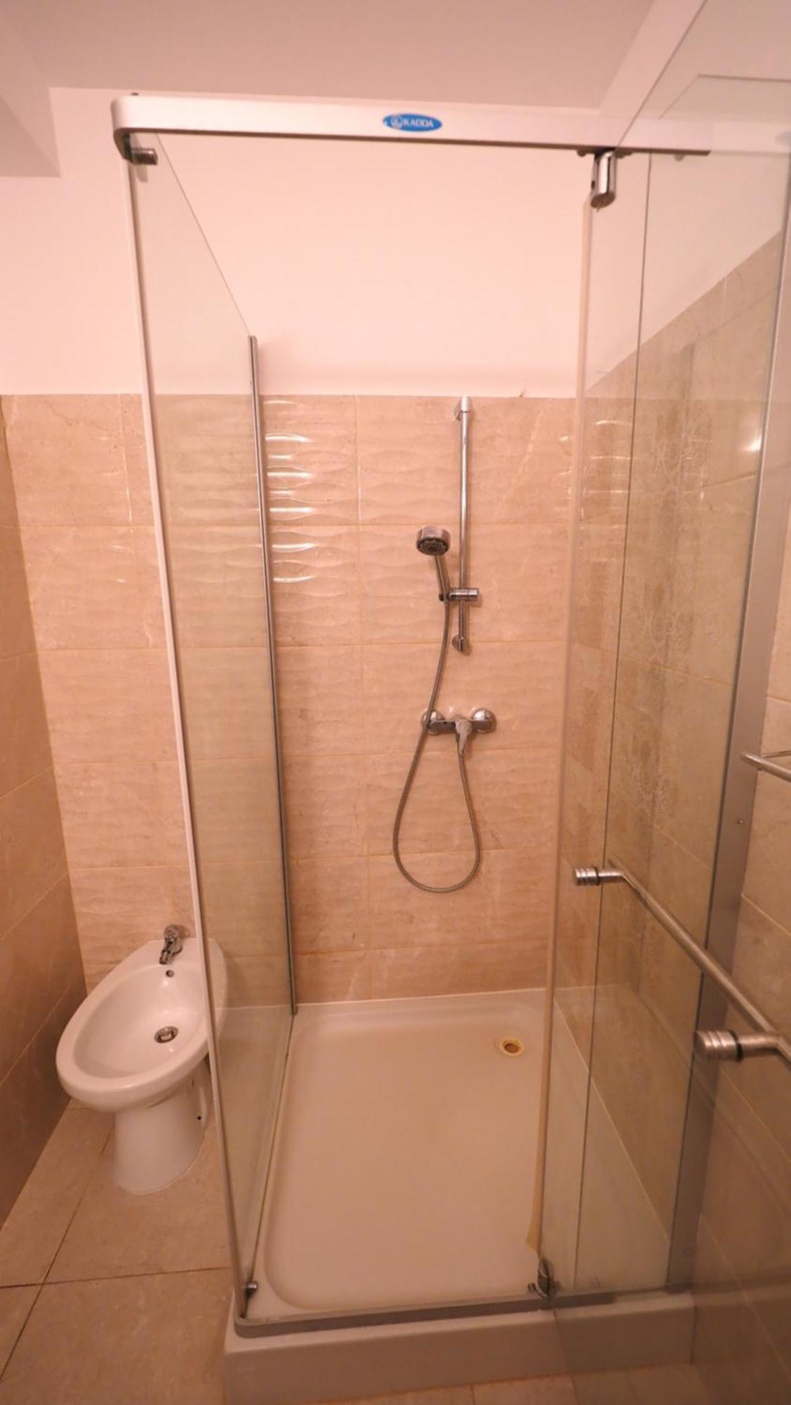 Iassium Airport Apartments Yaş Dış mekan fotoğraf